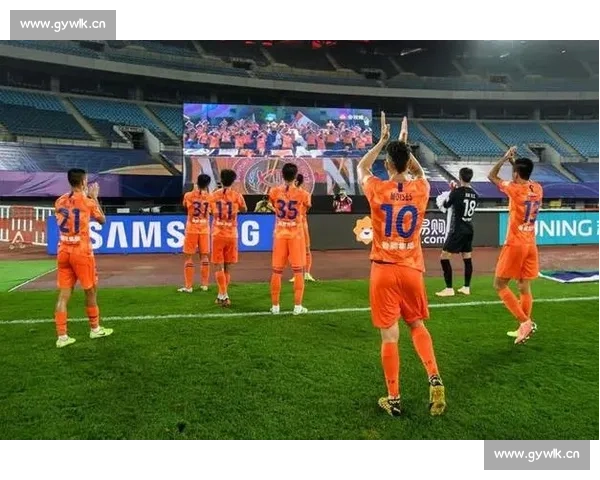 感恩教练辛勤付出与指导 足球赛场上的荣耀与成长感谢信